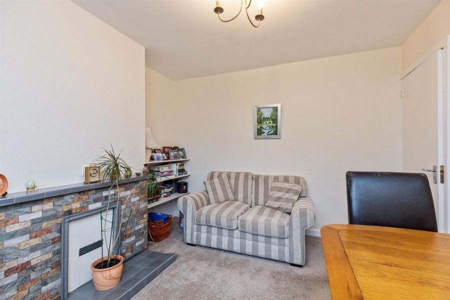 11 Ardvarna Crescent