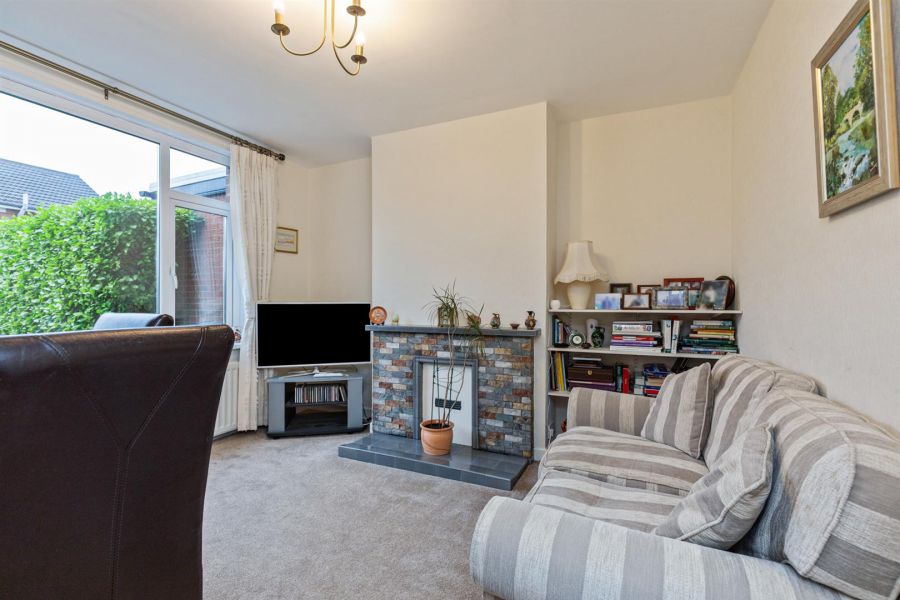 11 Ardvarna Crescent