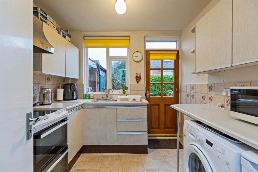 11 Ardvarna Crescent