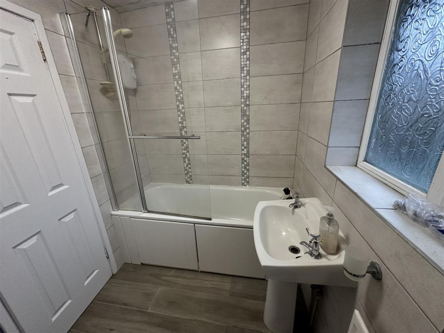 7 Knockwood Crescent