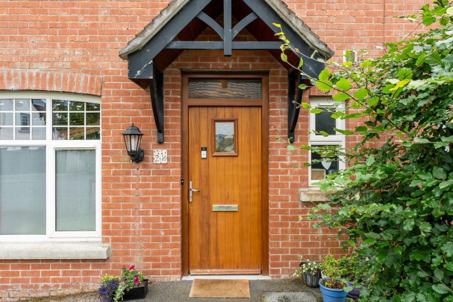 28 Coopers Mill Heights