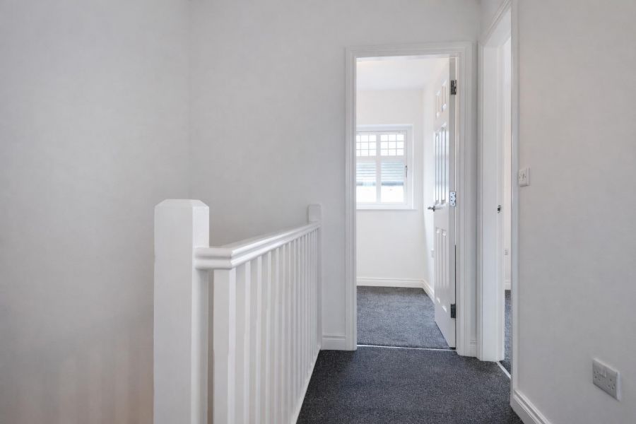 28 Coopers Mill Heights