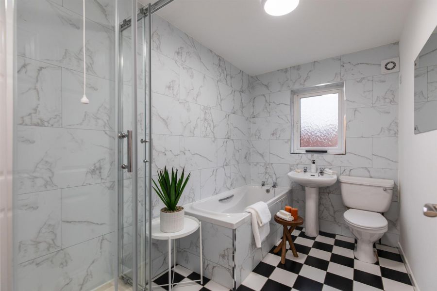 Apt 8 Parkgate Place