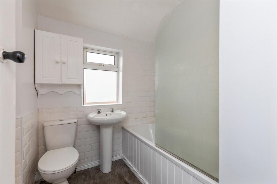 371 Castlereagh Road