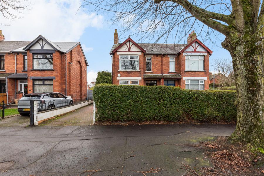 371 Castlereagh Road