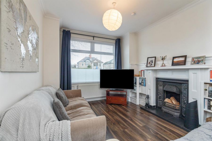 371 Castlereagh Road