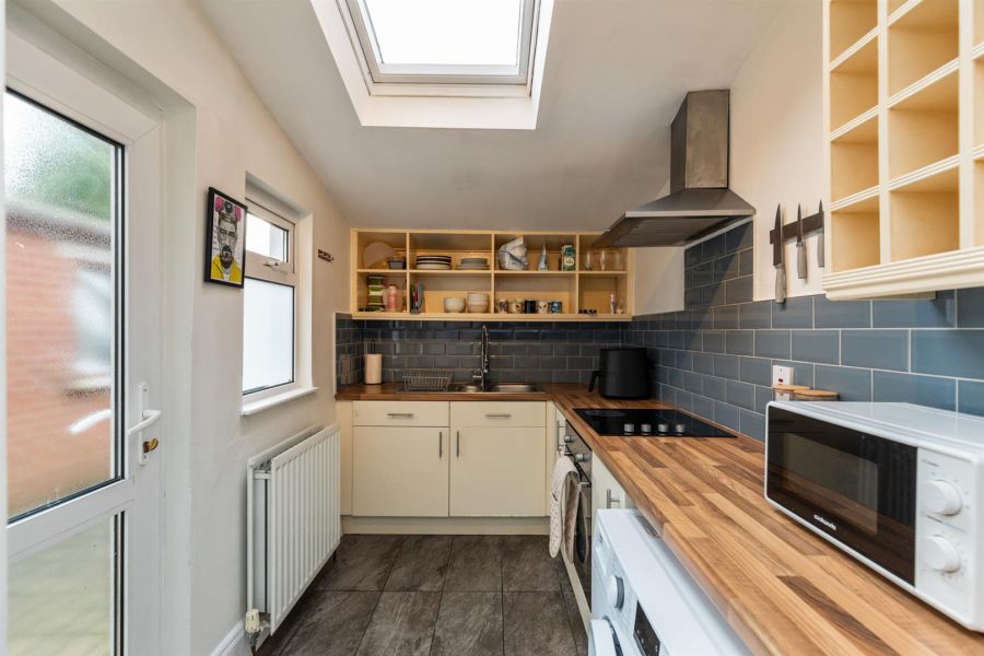 371 Castlereagh Road