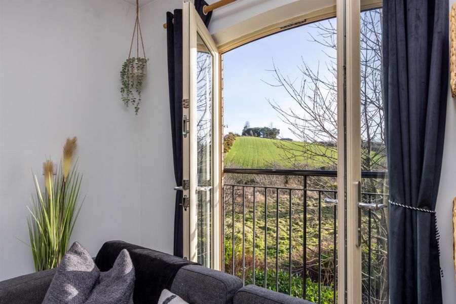 Apt 60 Coopers Mill Court