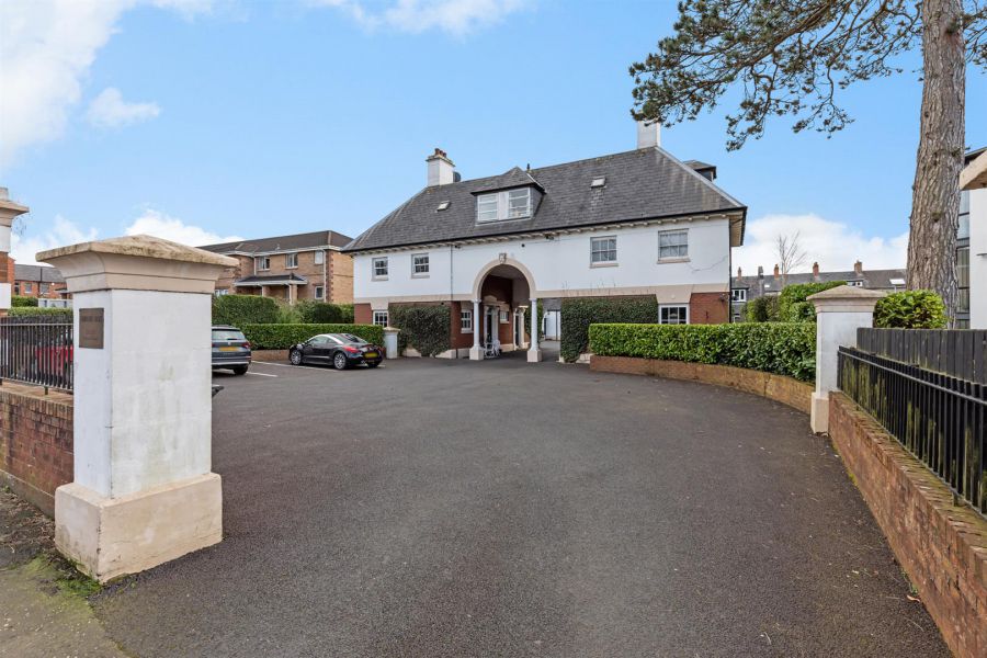 Apt 7 Ashbourne Court 225-227 Belmont Road