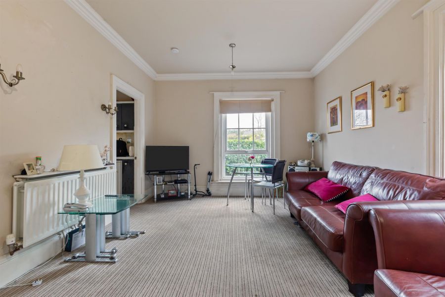 Apt 7 Ashbourne Court 225-227 Belmont Road