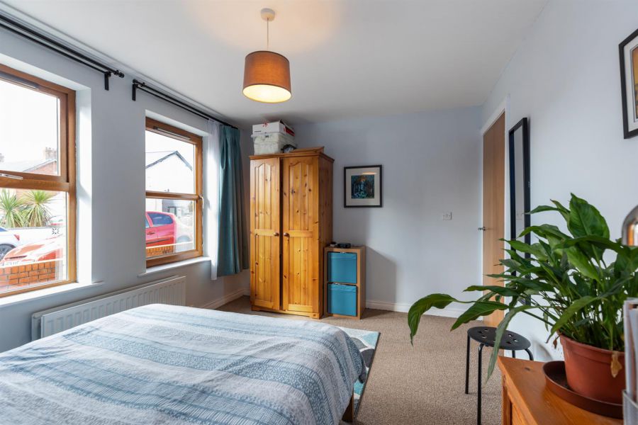 14 Devon Parade
