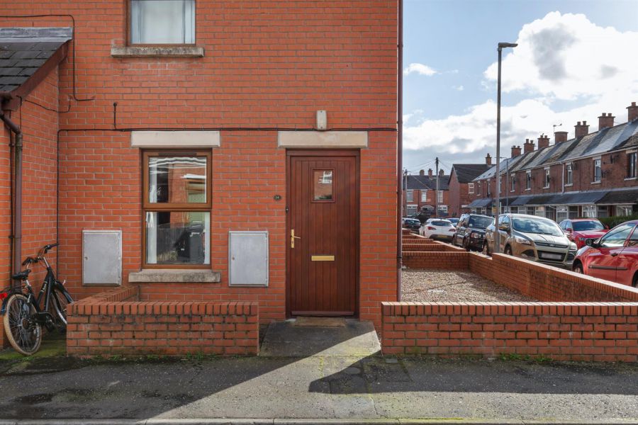 14 Devon Parade