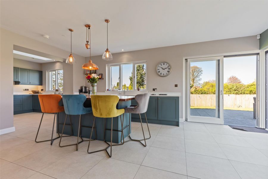 4 Glenmillan Drive