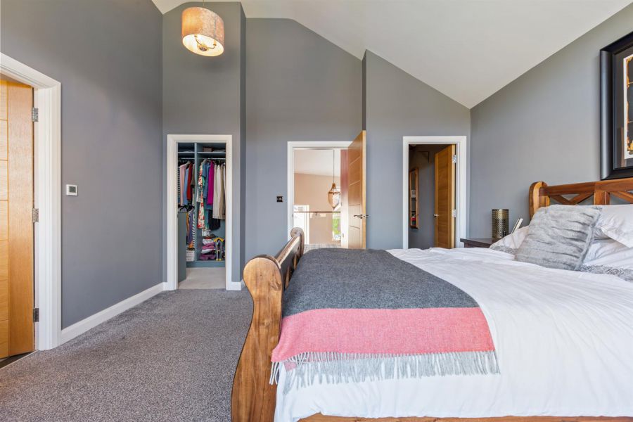 4 Glenmillan Drive