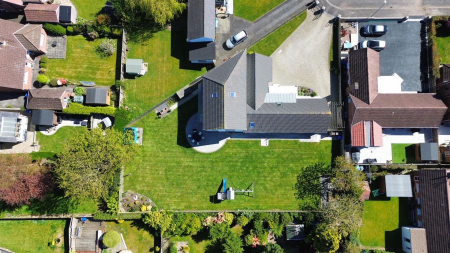 4 Glenmillan Drive