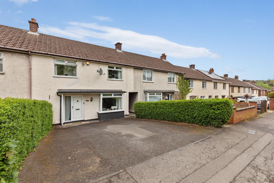 6 Lower Braniel Road