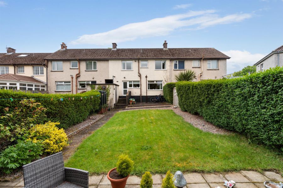 6 Lower Braniel Road
