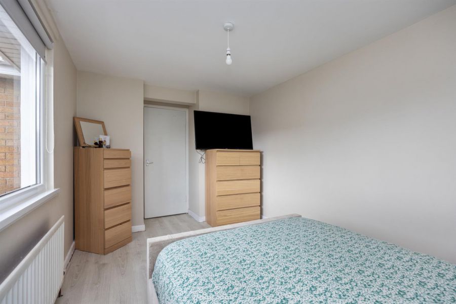 11 Gleneagles Walk