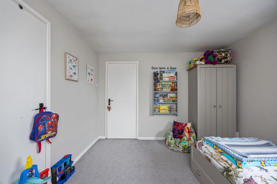11 Gleneagles Walk