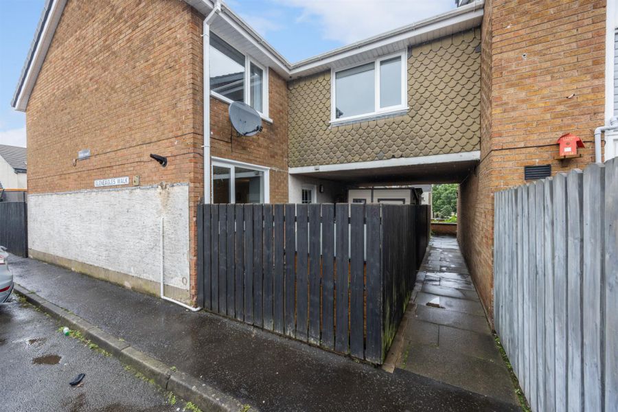 11 Gleneagles Walk