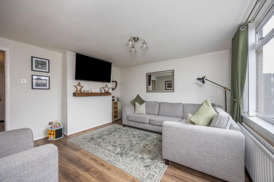 11 Gleneagles Walk
