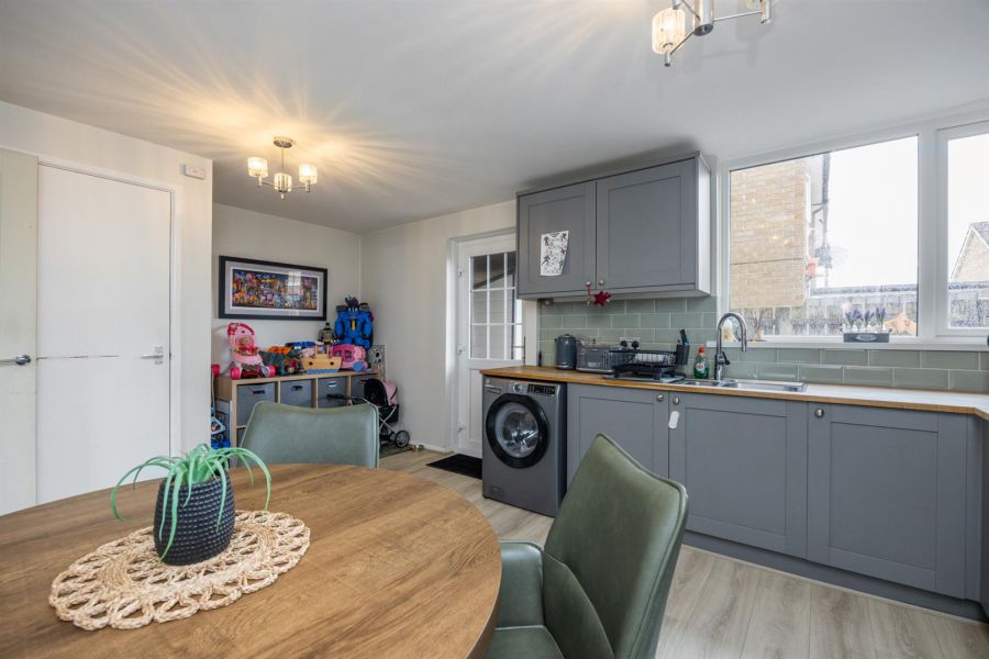 11 Gleneagles Walk