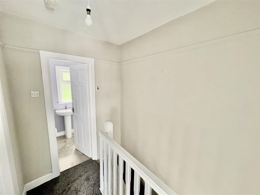 95 Strandburn Drive