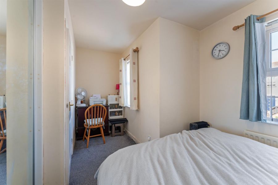 15 Strone Park