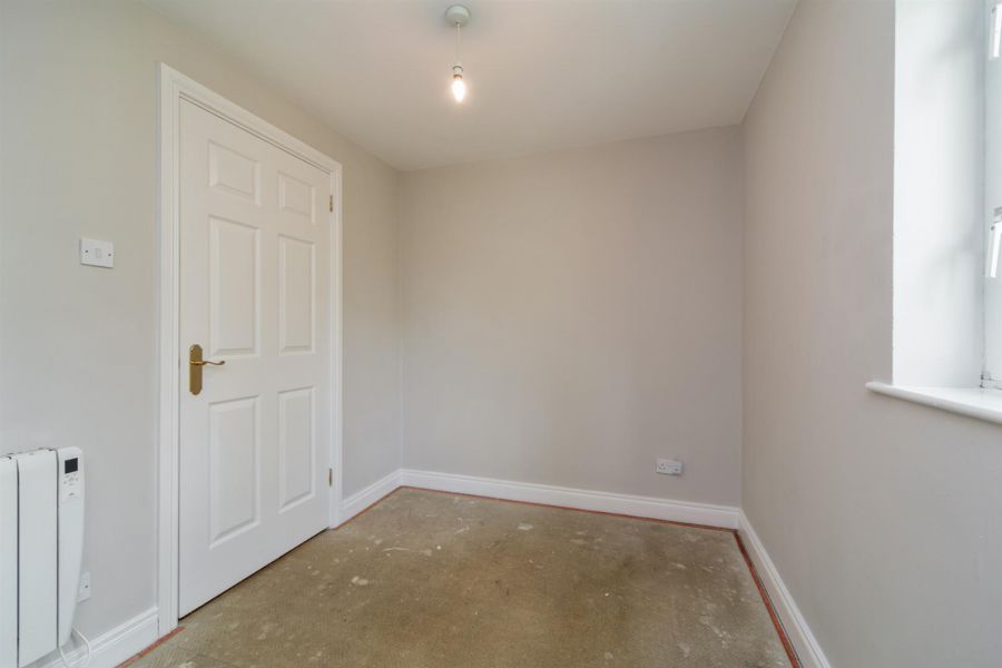 6 Laganview Mews