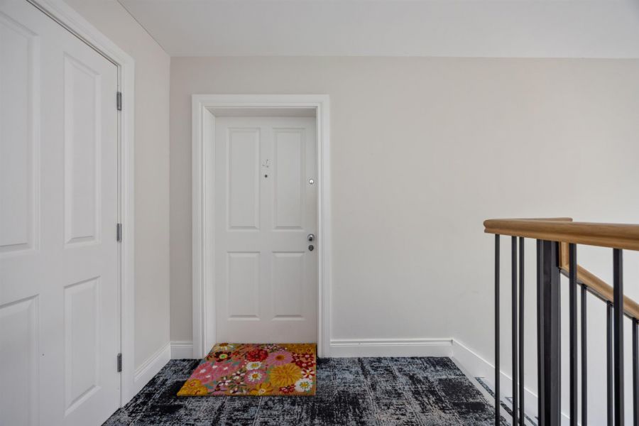 Apt 4 Ebrington Hall