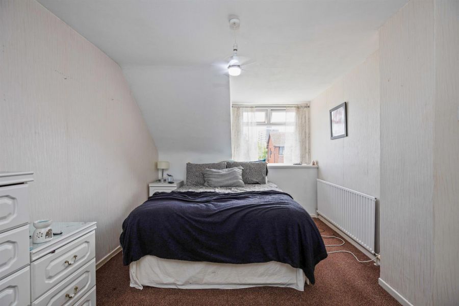 67 Sandhill Gardens