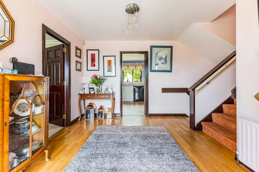 32 Laurelgrove Park