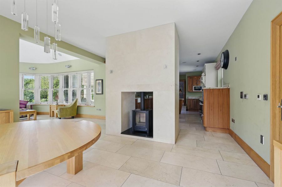 Stonebridge House, 118 Battlehill Road