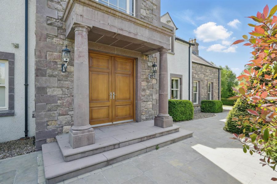 Stonebridge House, 118 Battlehill Road