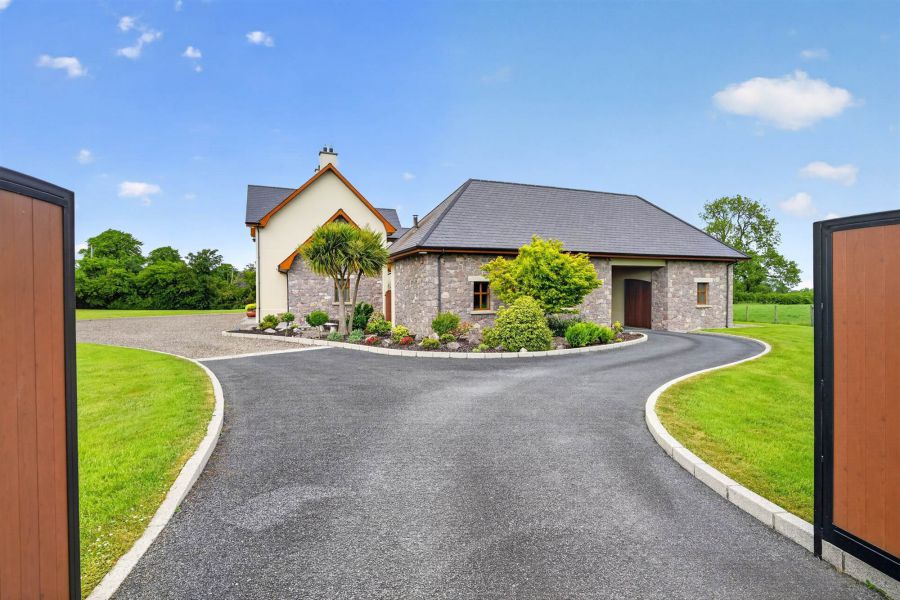 44 Mullaghbrack Road