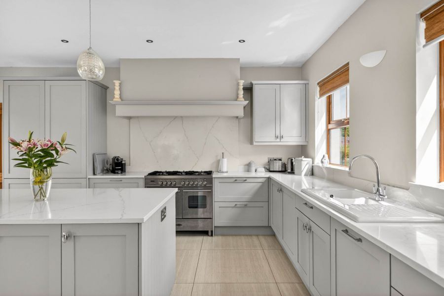 Swan Hill, 148 Dromore Road