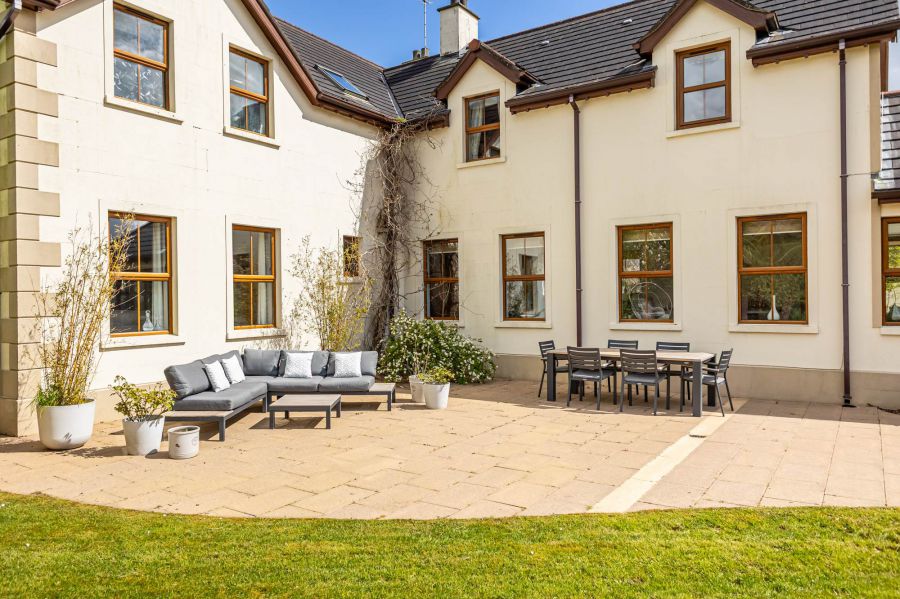 Swan Hill, 148 Dromore Road