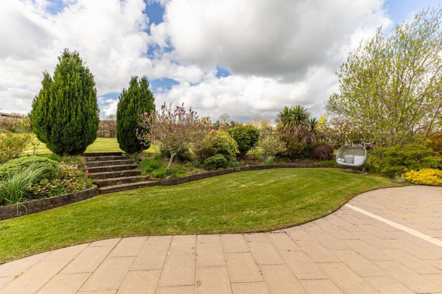 Swan Hill, 148 Dromore Road