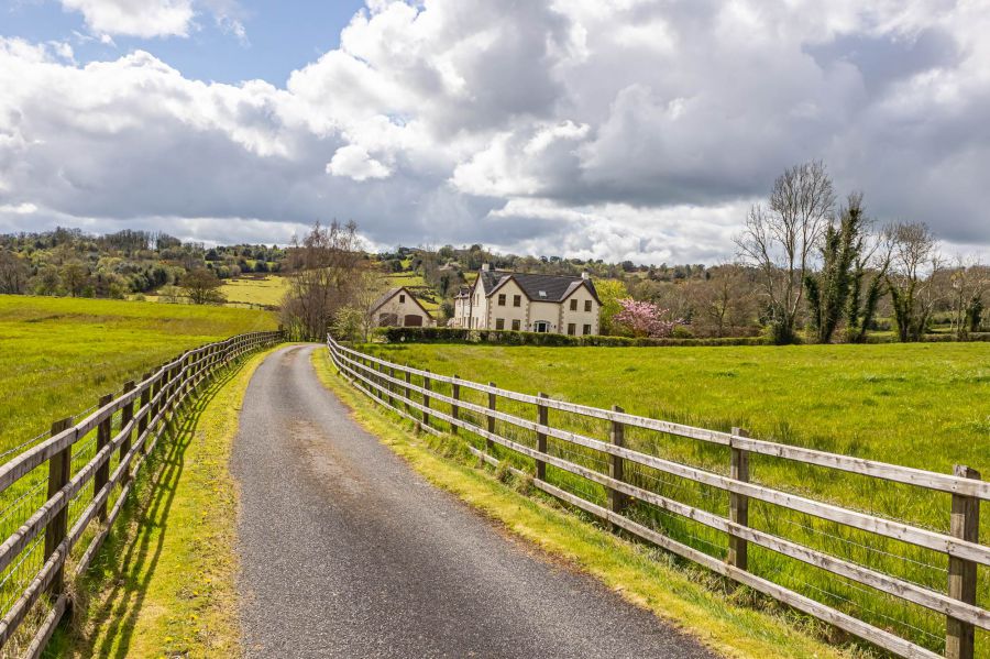 Swan Hill, 148 Dromore Road