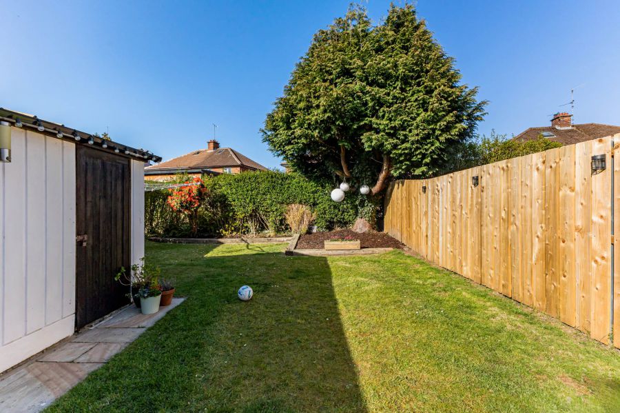 35 Killeaton Gardens