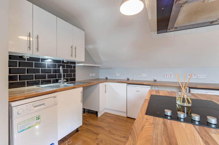 The Loft Apartment, 15 Reservoir Road