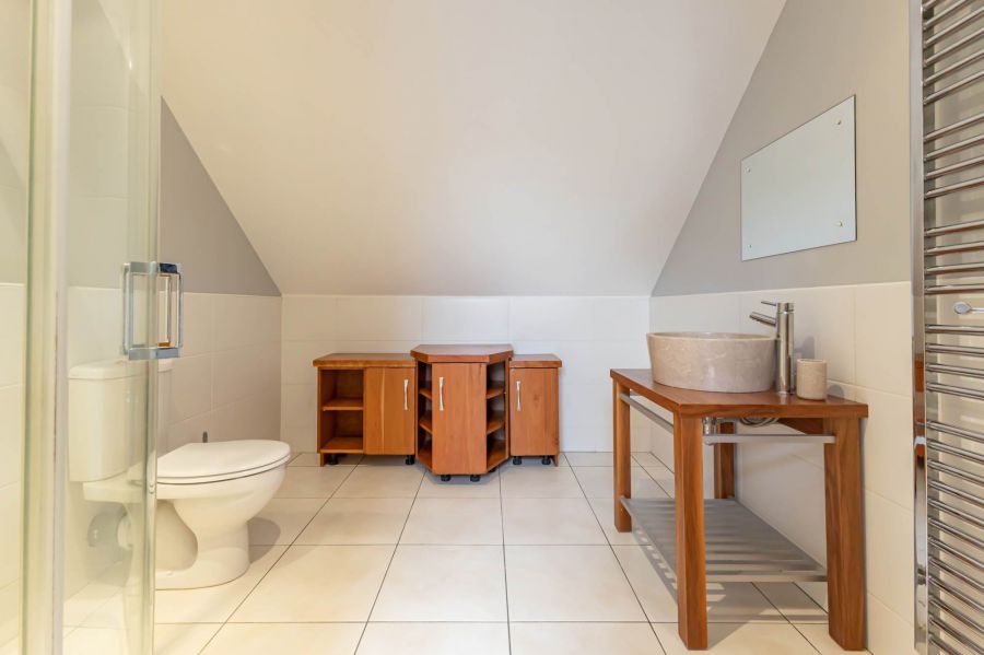 The Loft Apartment, 15 Reservoir Road