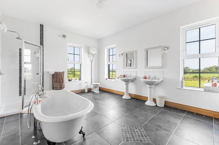 "The Oaks", 23 Oakhill Road