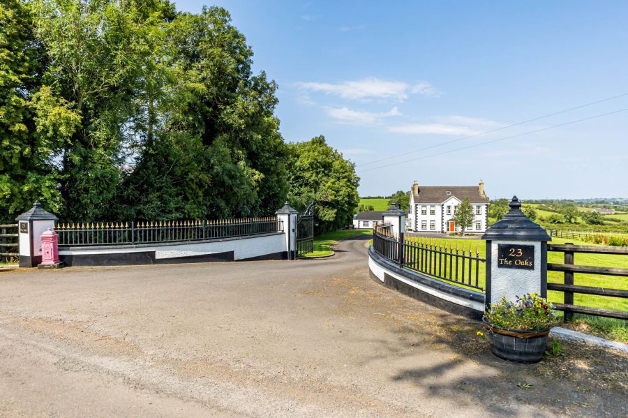 "The Oaks", 23 Oakhill Road
