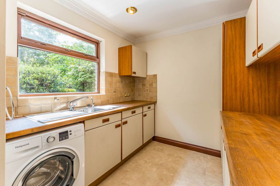 The Lodge, 1 Sandringham Court