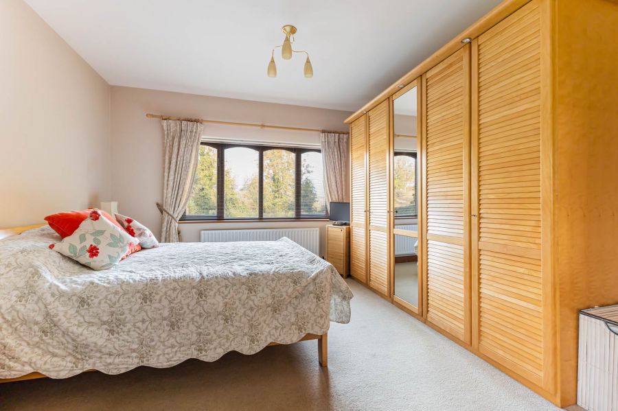 Lisbane Lodge, 9 Lisbane Road