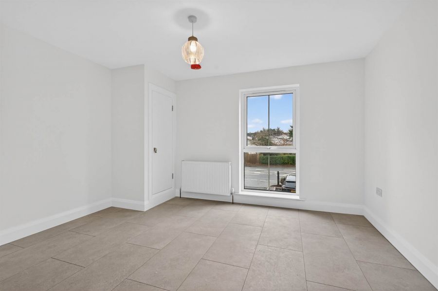 Apt 7 Hillsborough Road Apartments