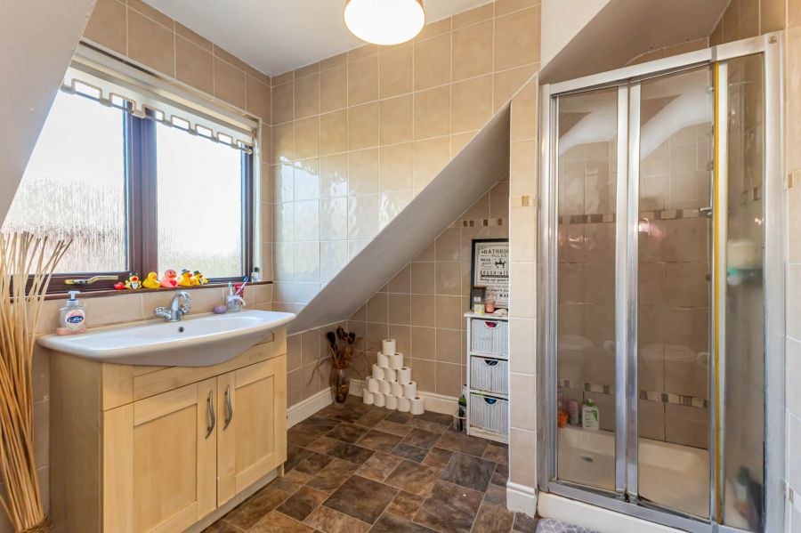 6 Thornbrook