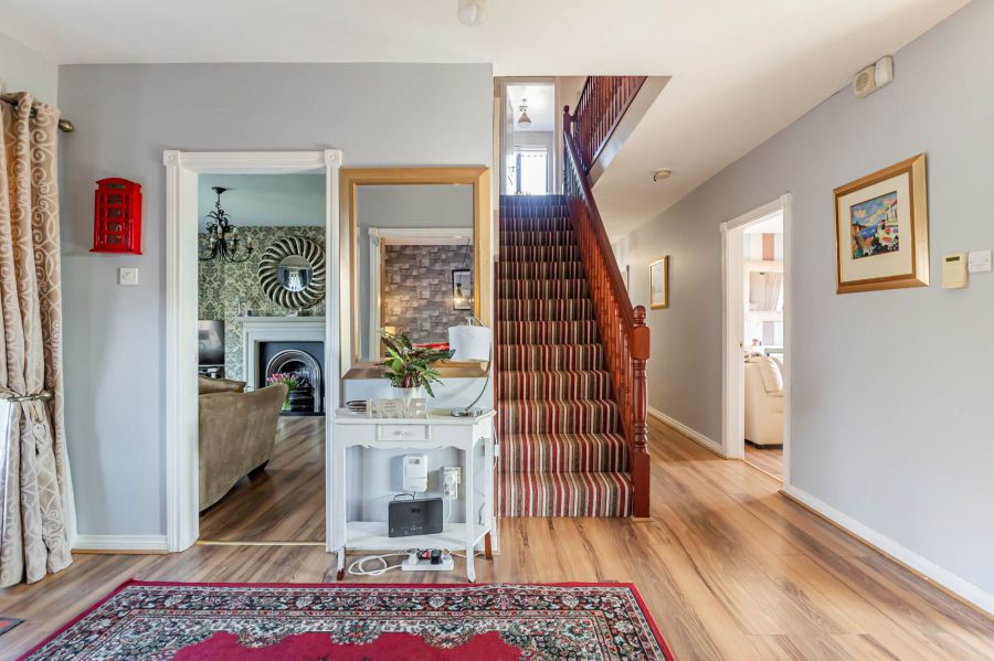 6 Thornbrook