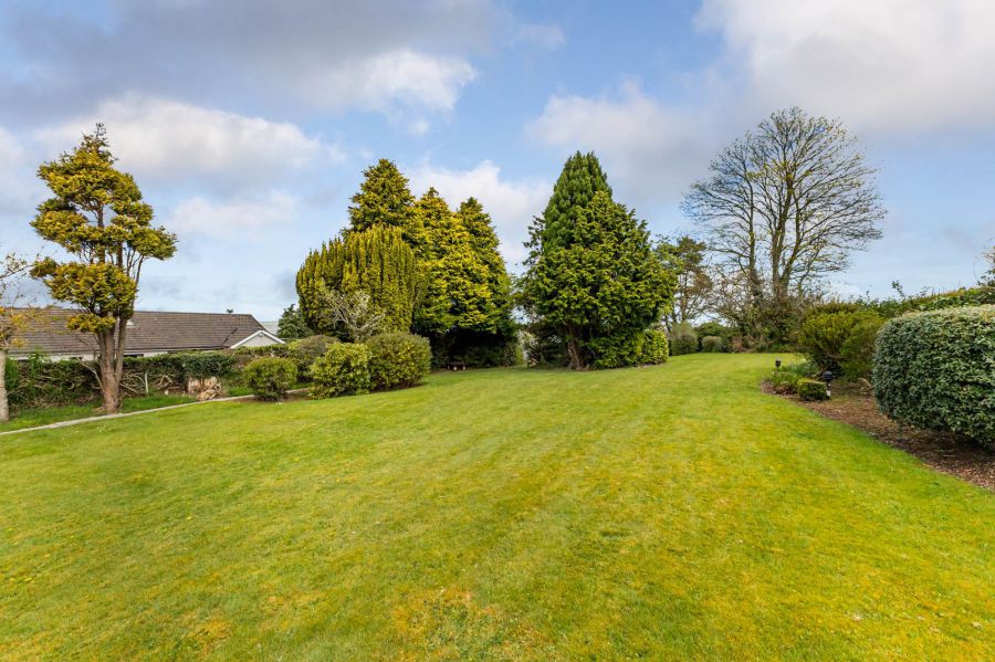 109 Saintfield Road